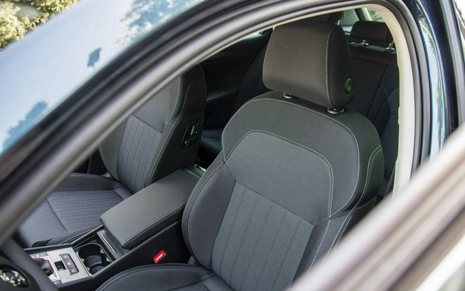 Skoda Superb cena 183900 przebieg: 5, rok produkcji 2024 z Borne Sulinowo małe 436